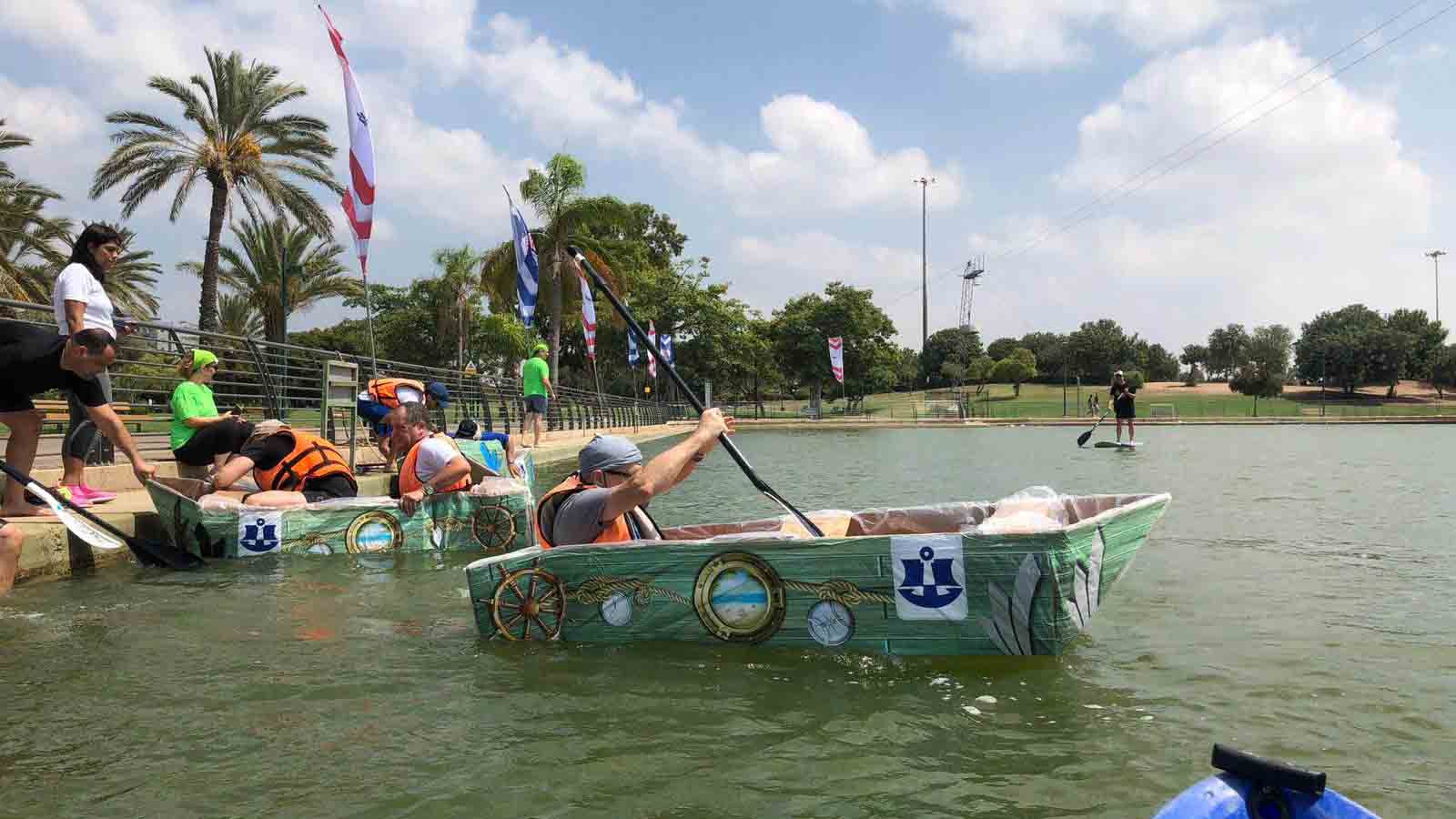 flatoutafloat-israel03